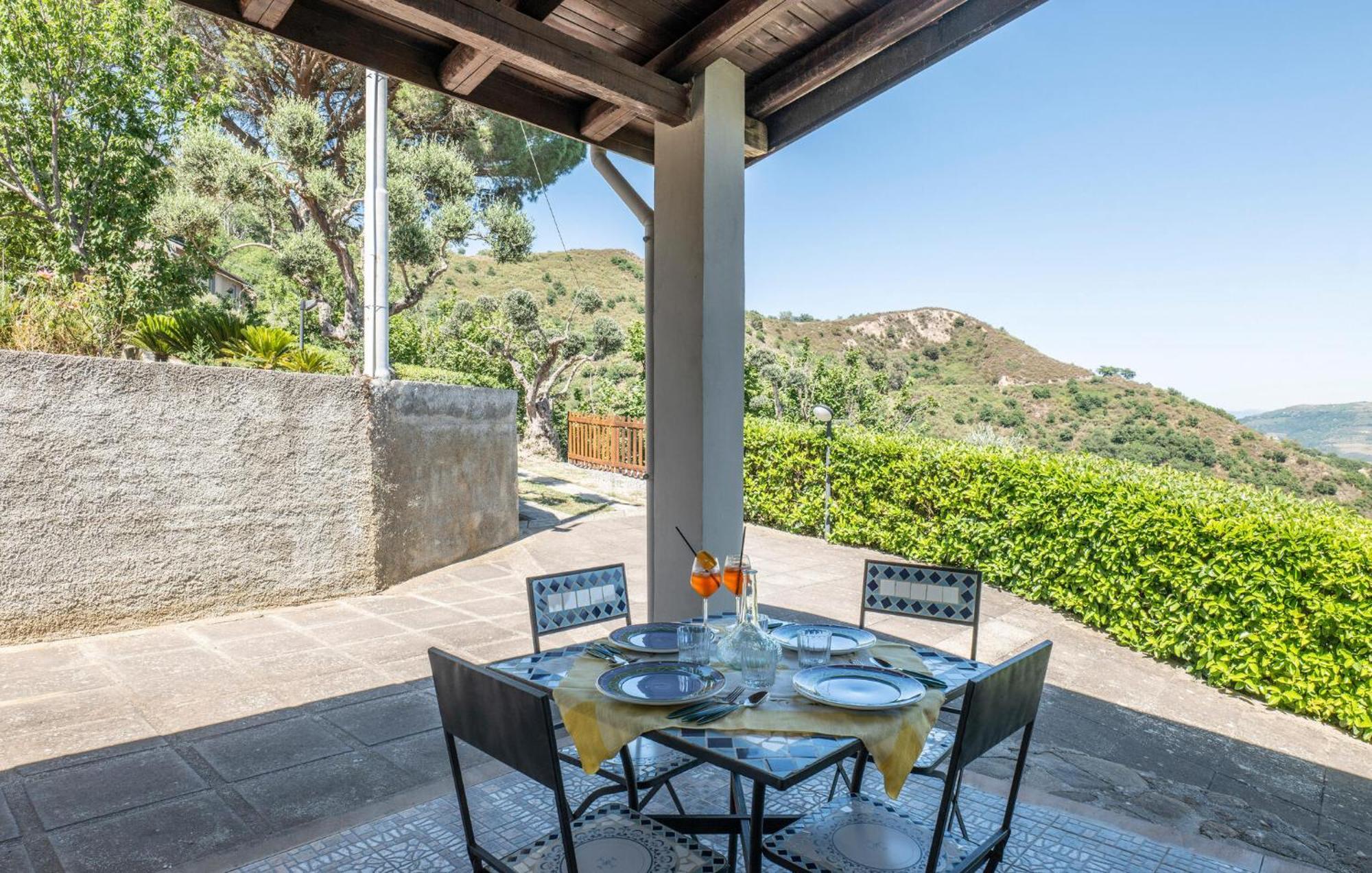 3 Bedroom Beautiful Home In Librizzi Exterior photo
