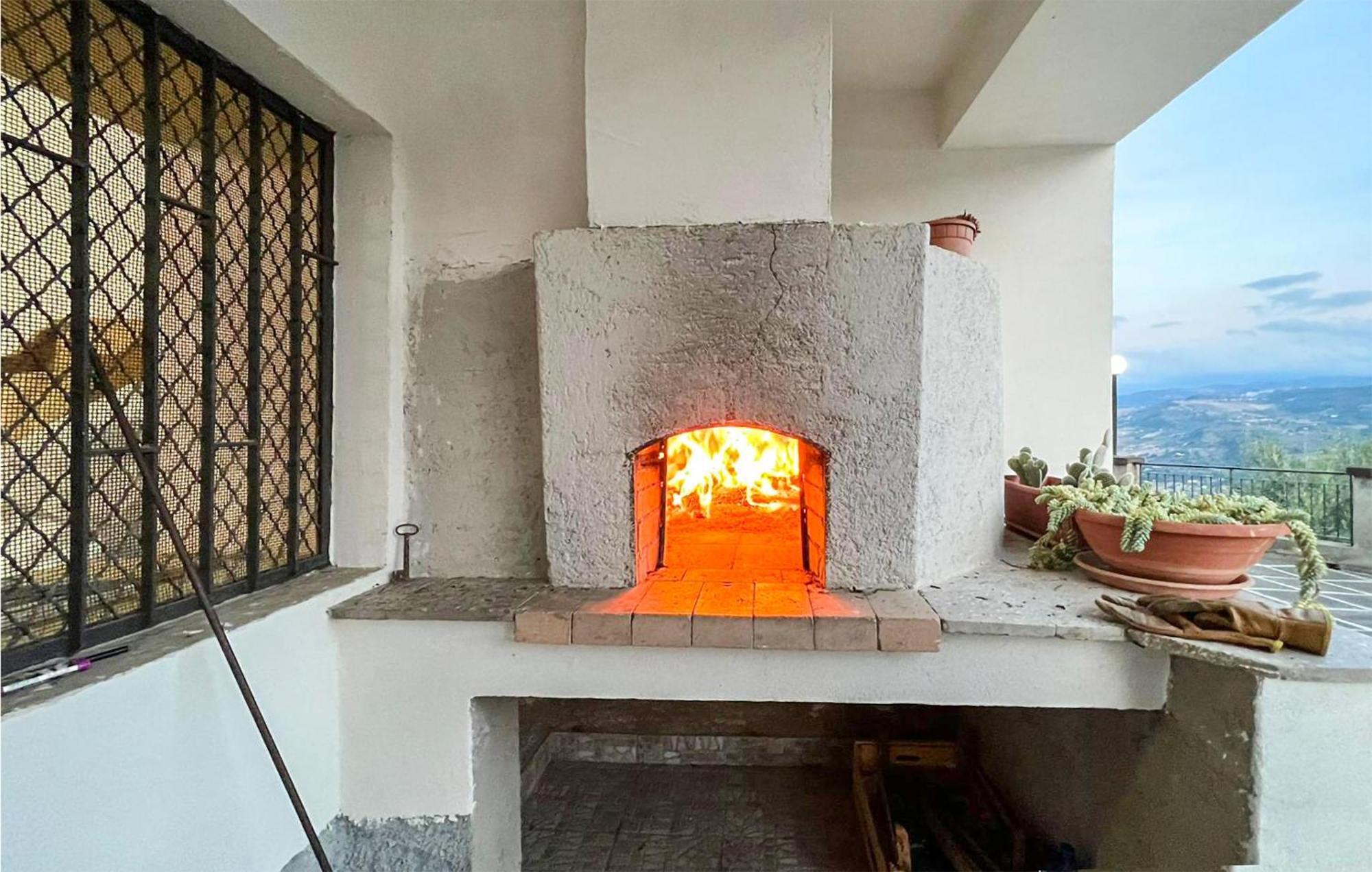 3 Bedroom Beautiful Home In Librizzi Exterior photo